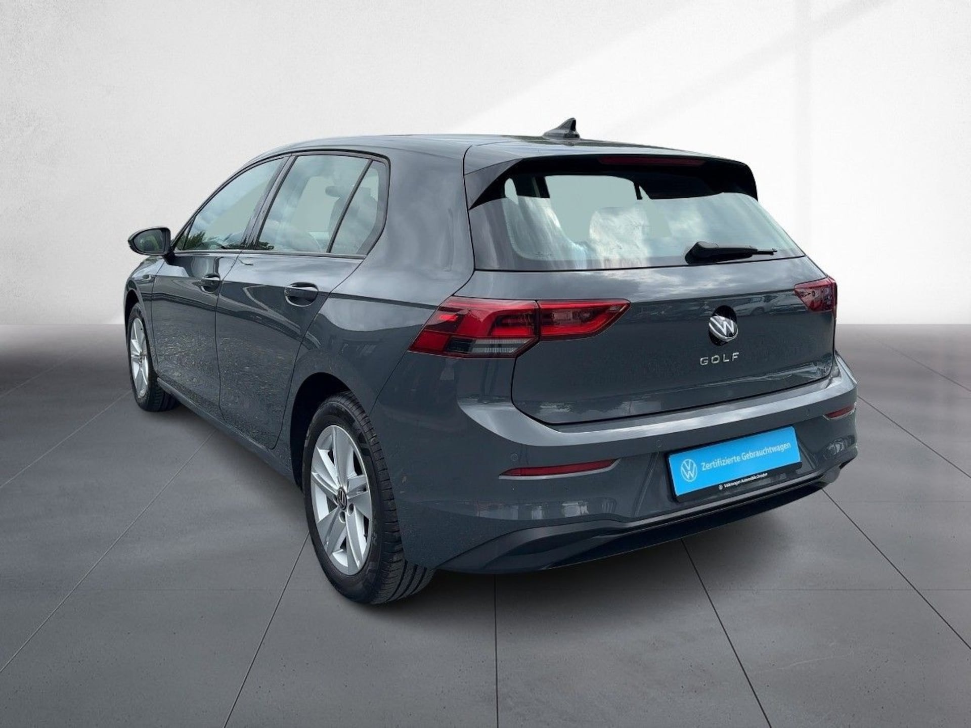 Volkswagen Golf Life
