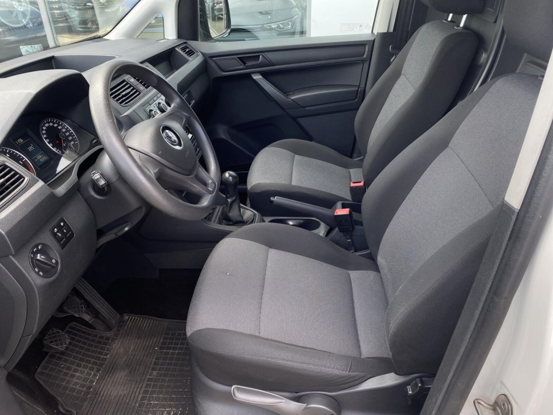 Volkswagen Caddy panel van