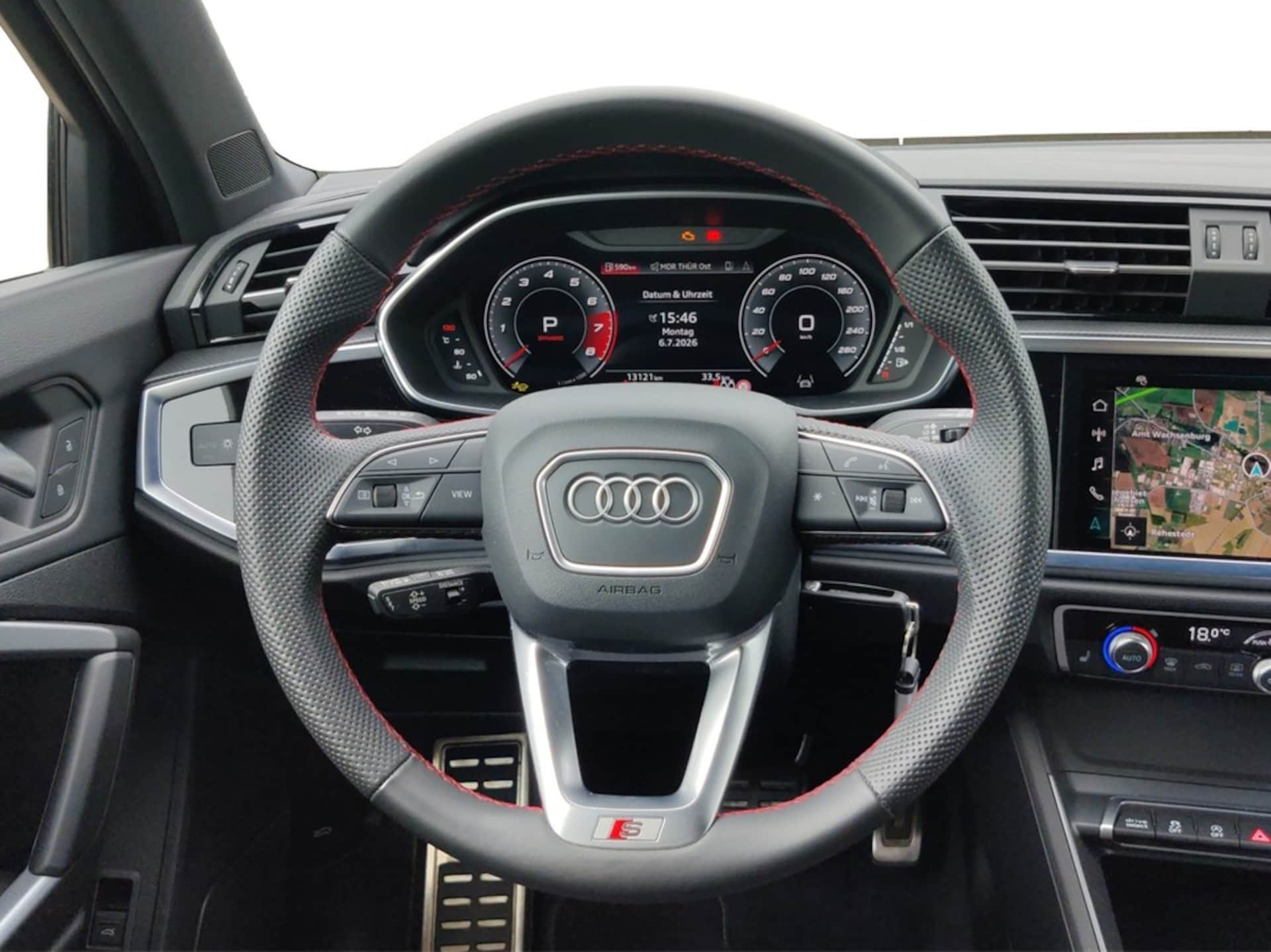 Audi Q3 Sportback S line