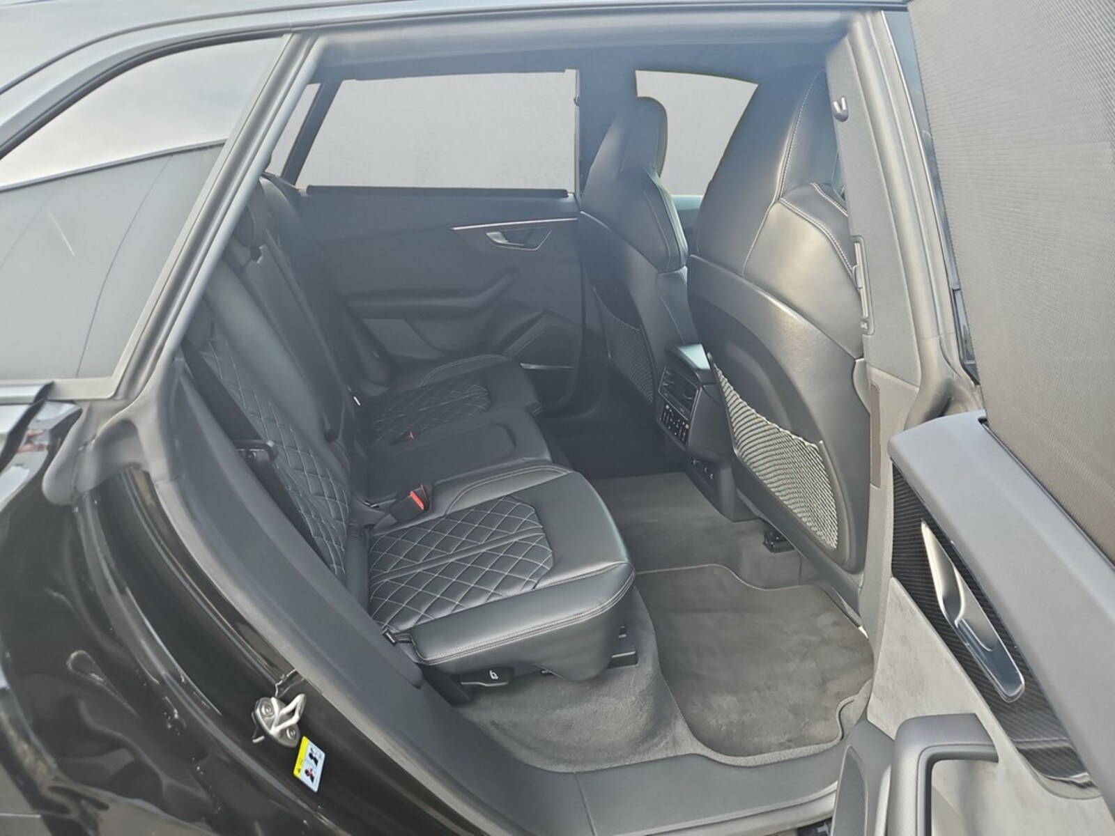 Audi SQ8 – Bild 12