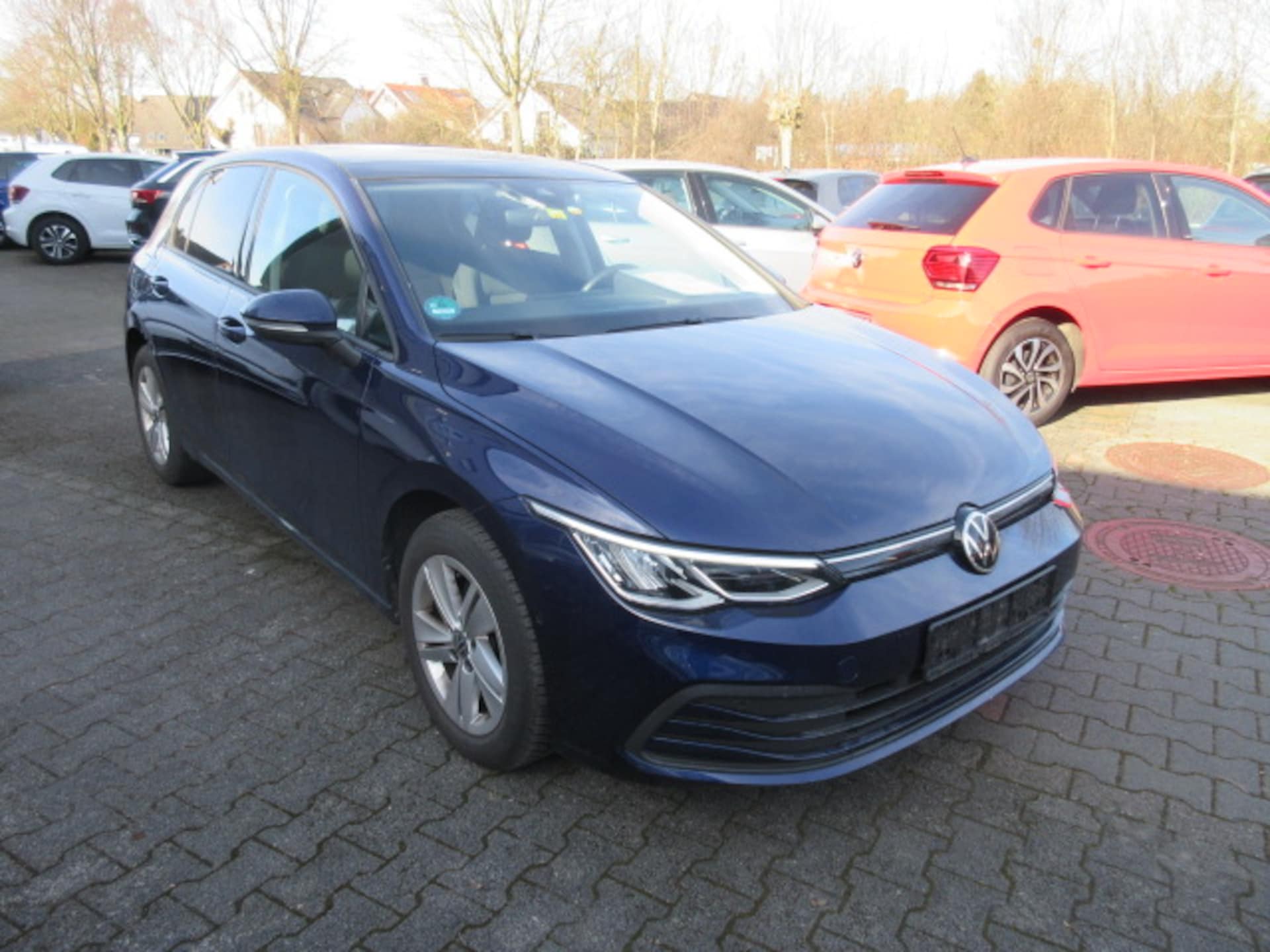 Volkswagen Golf Life