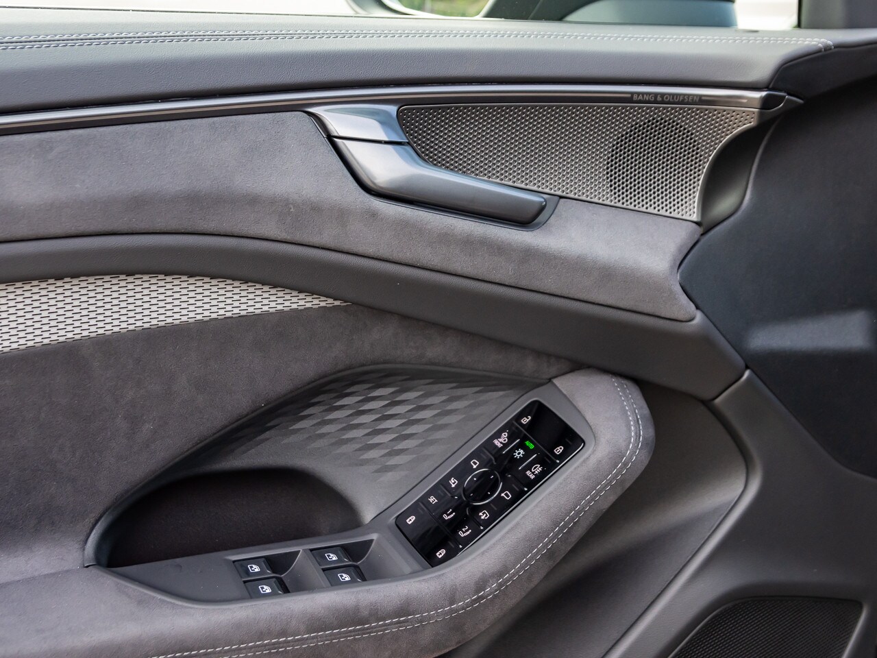 Image about Audi A6 Avant TFSI quattro 270 kW S tronic