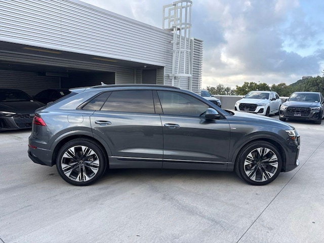 2026 Audi Q8