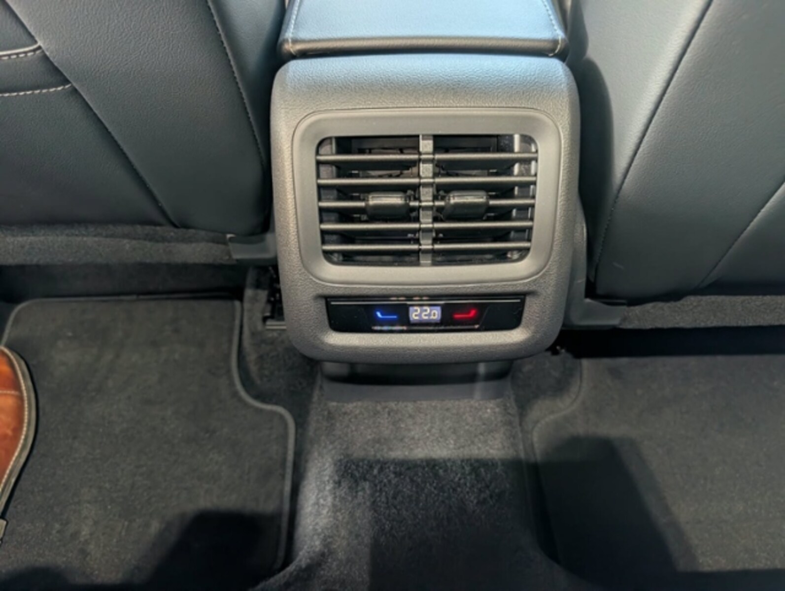 Volkswagen T-Roc – Bild 13