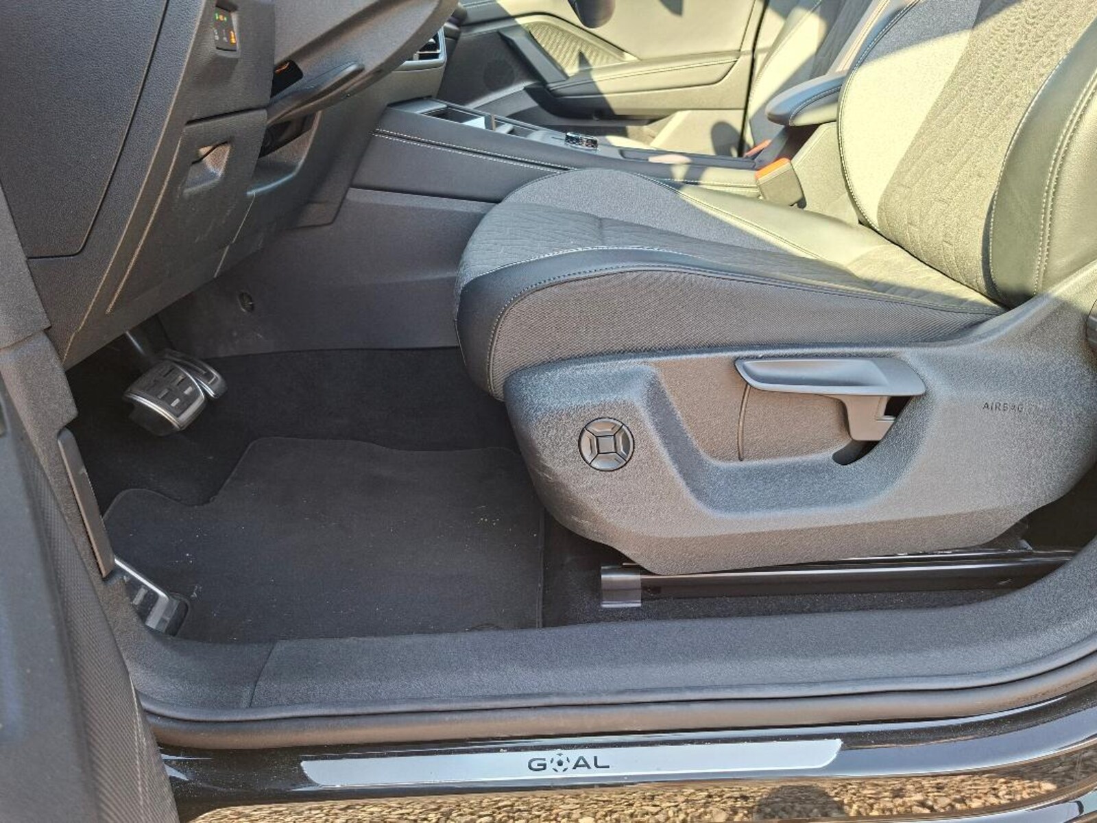 Volkswagen Tiguan – Bild 22