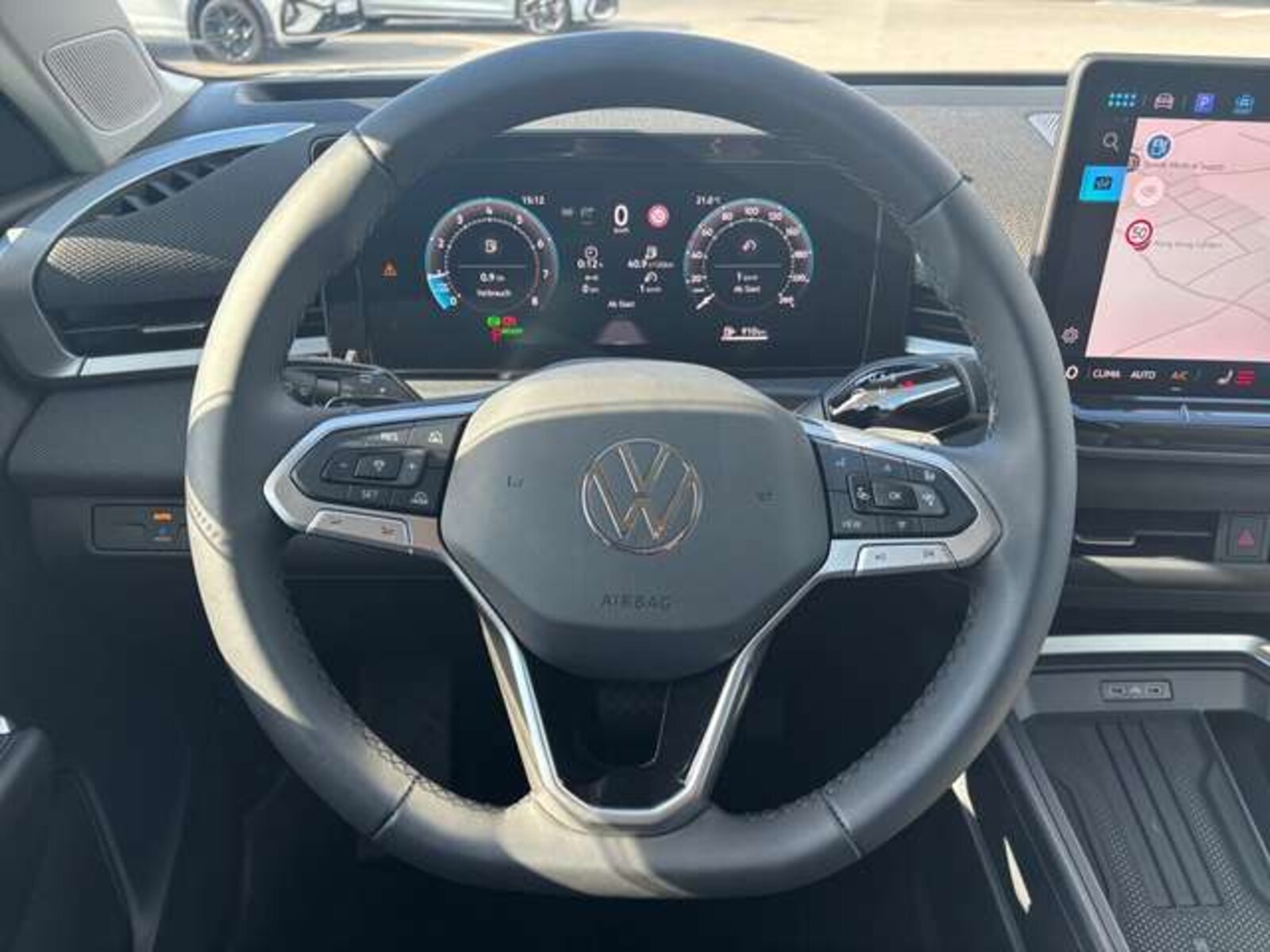 Volkswagen T-Roc – Bild 12