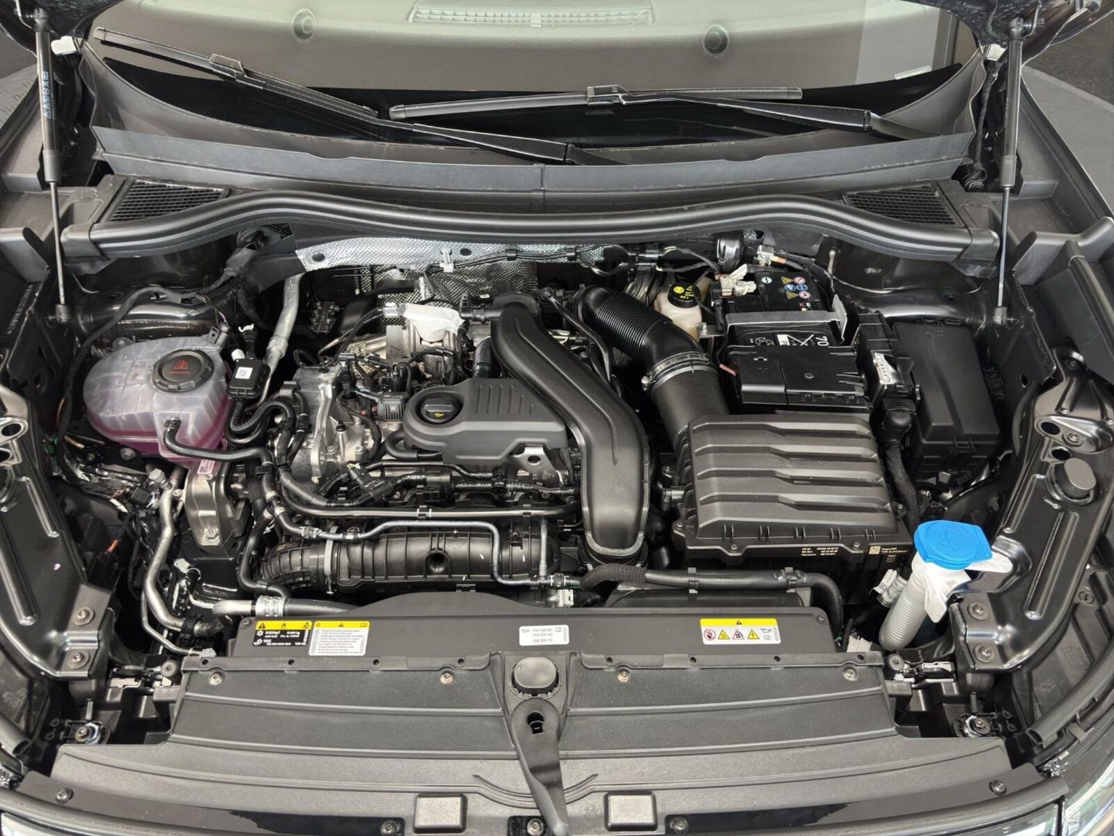 Volkswagen Tiguan – Bild 15