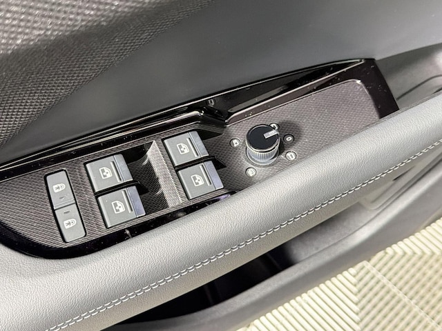 2026 Audi Q3 Base - Photo 19