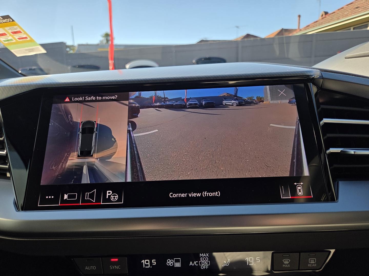 Image about Audi Q4 Sportback e-tron e-tron