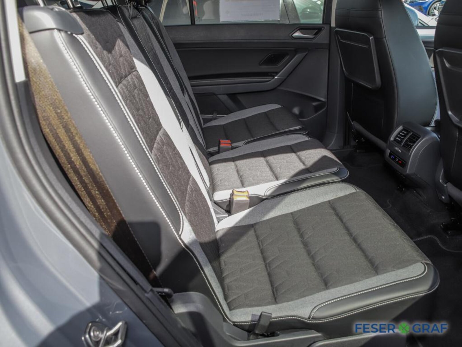 Volkswagen Touran – Bild 6