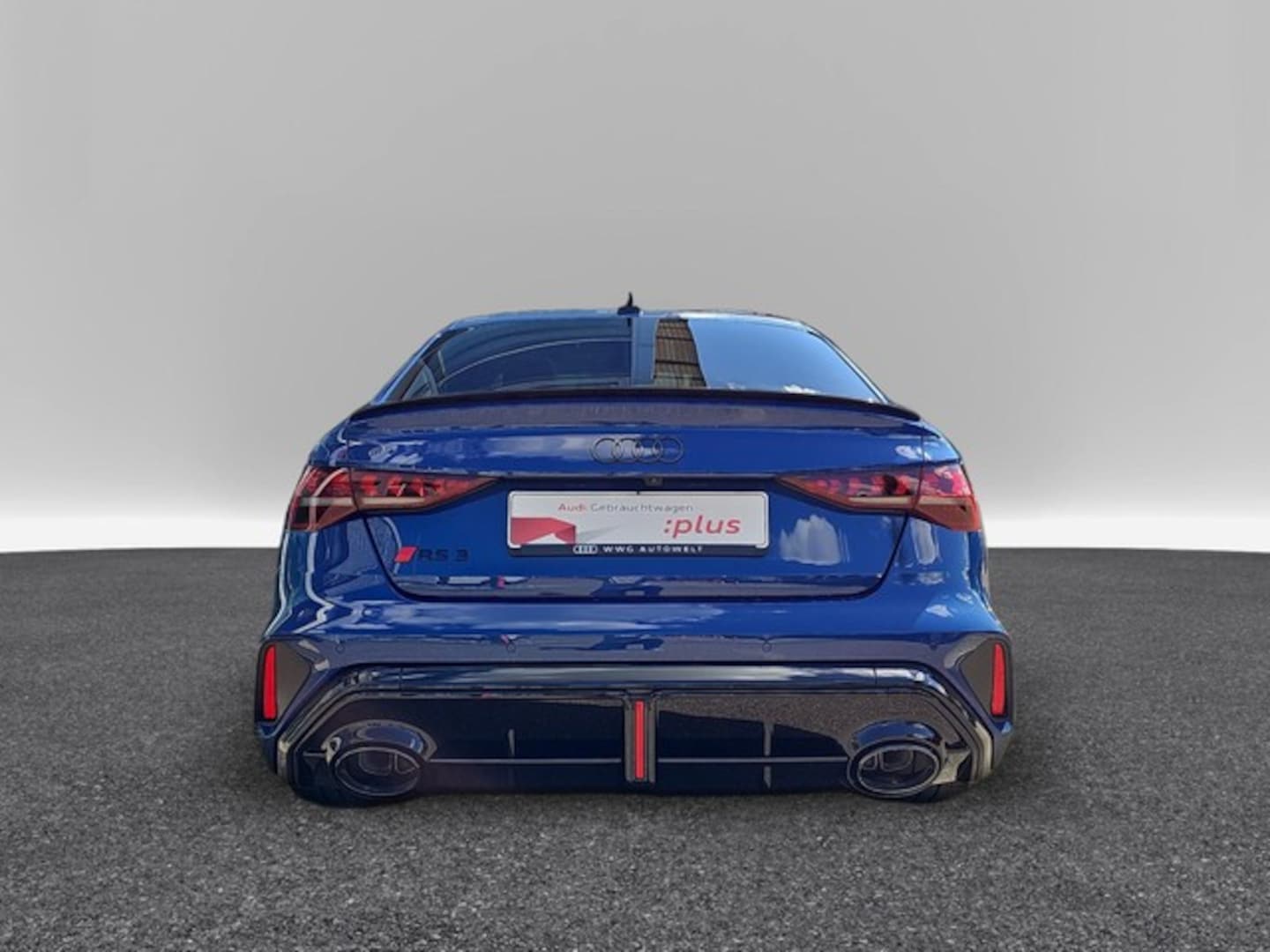 Bild über Audi RS 3 Limousine TFSI quattro 294 kW S tronic - für weitere Informationen kontaktieren Sie den Audi Partner