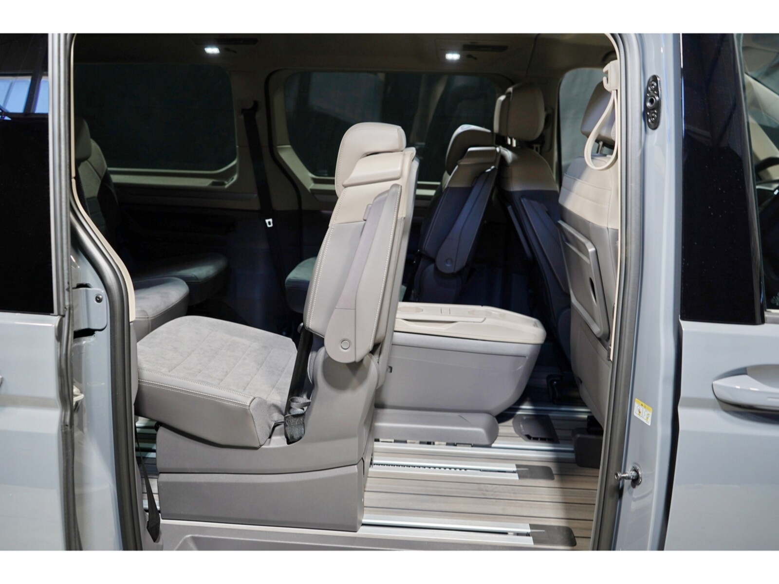 Volkswagen Multivan Langversion – Bild 10