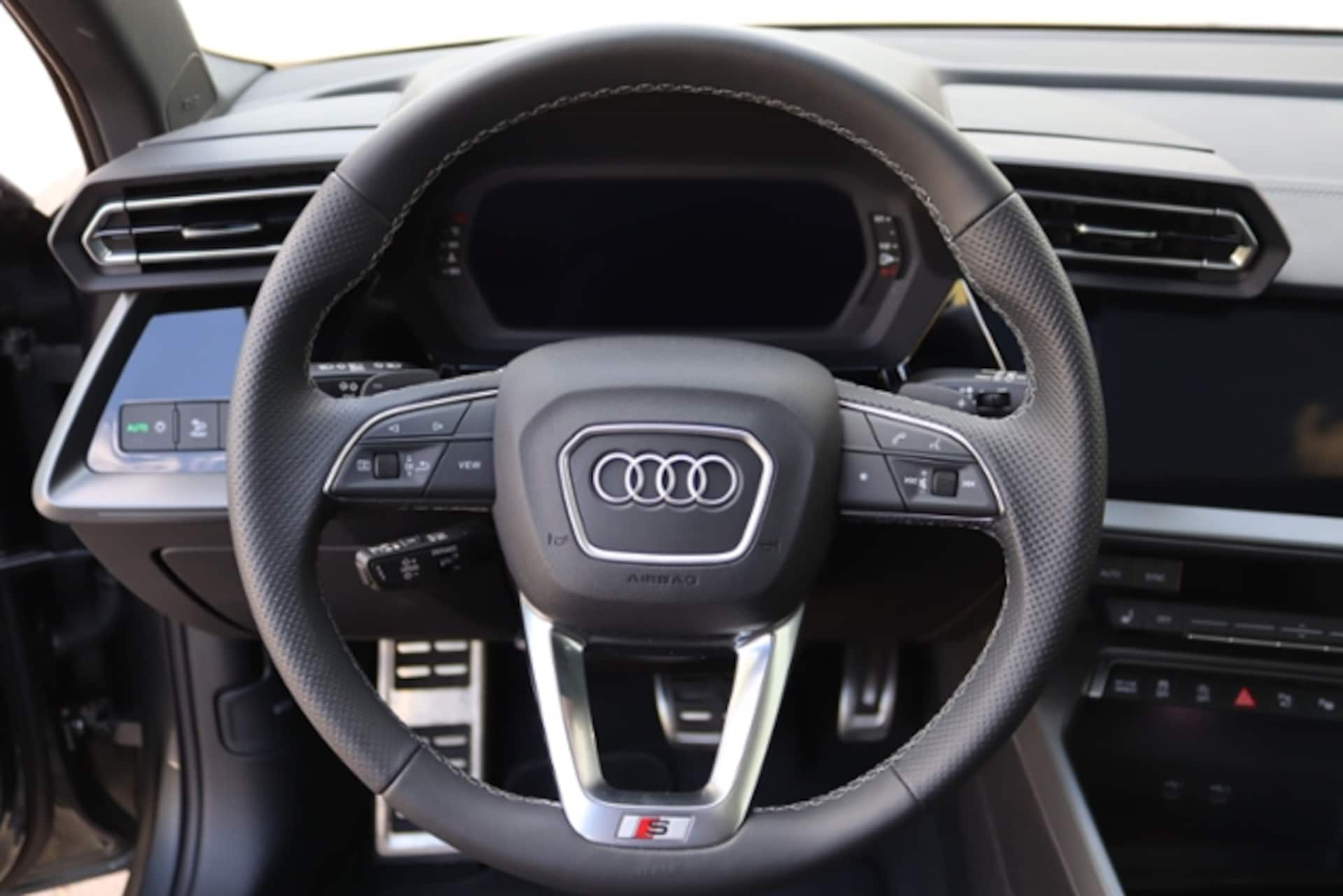 Audi A3 Sportback S line
