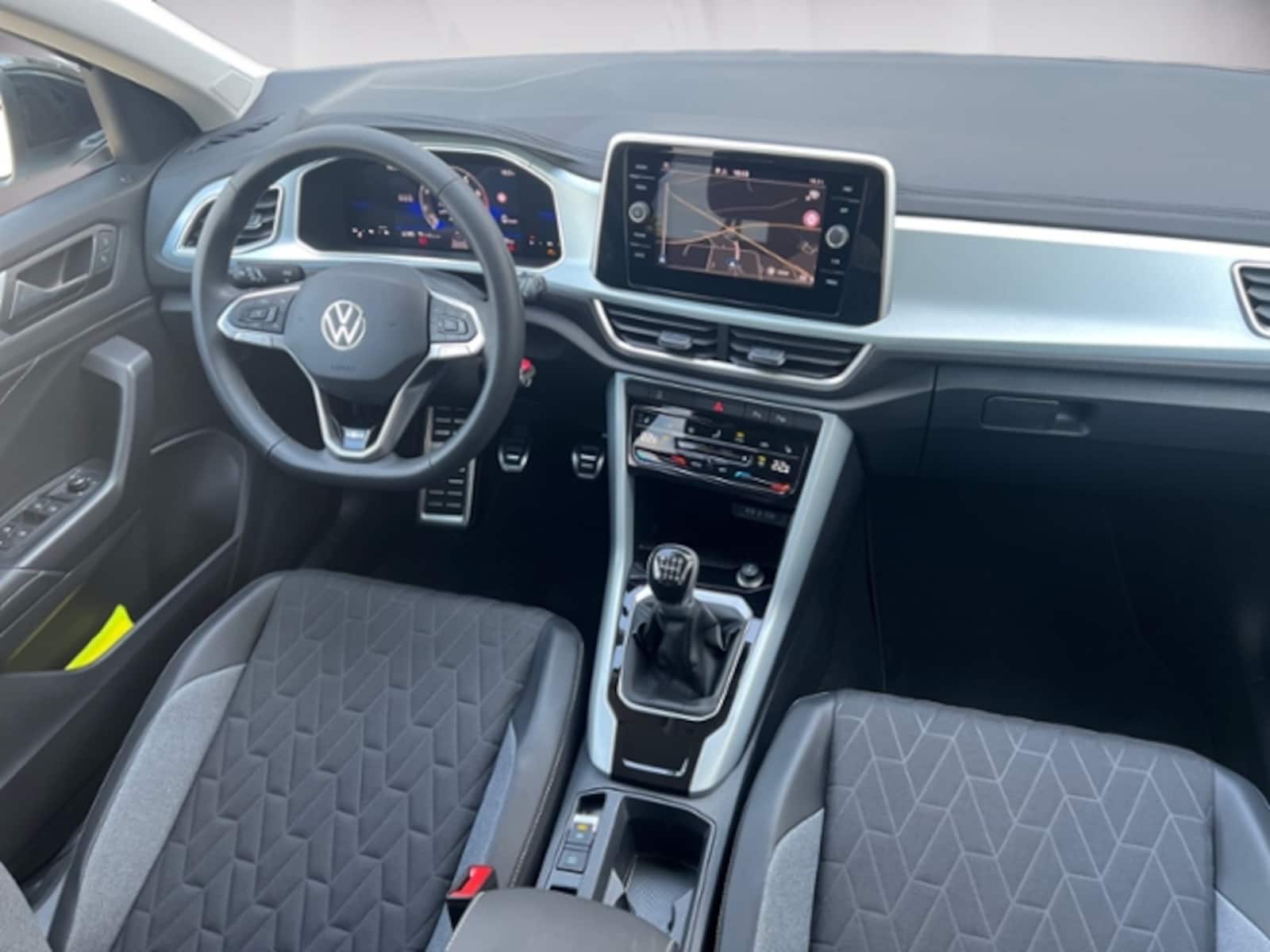 Volkswagen T-Roc – Bild 12