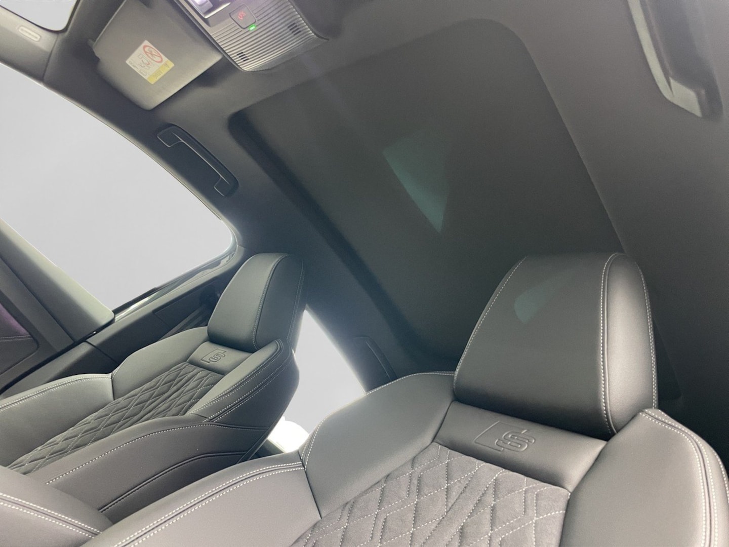 Bild über Audi Q4 Sportback e-tron e-tron quattro performance 250 kW - für weitere Informationen kontaktieren Sie den Audi Partner
