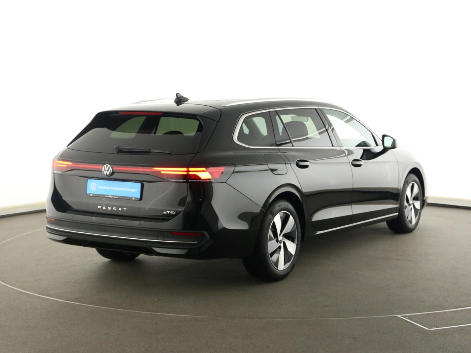 Volkswagen Passat – Bild 11