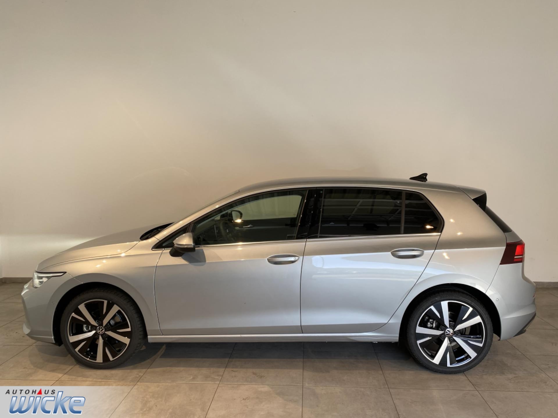 Volkswagen Golf Style