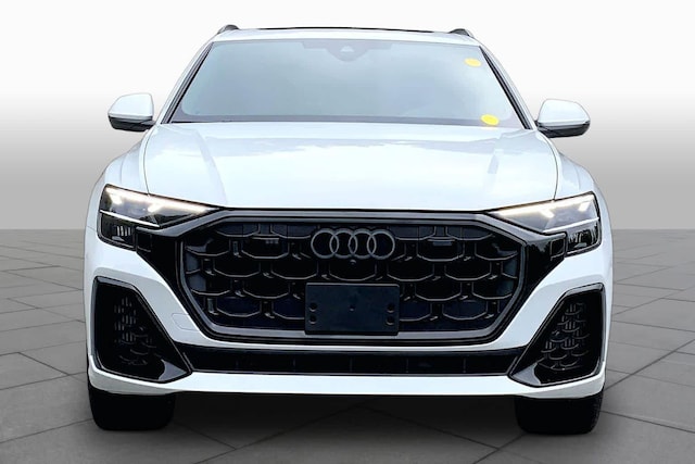 2026 Audi Q8