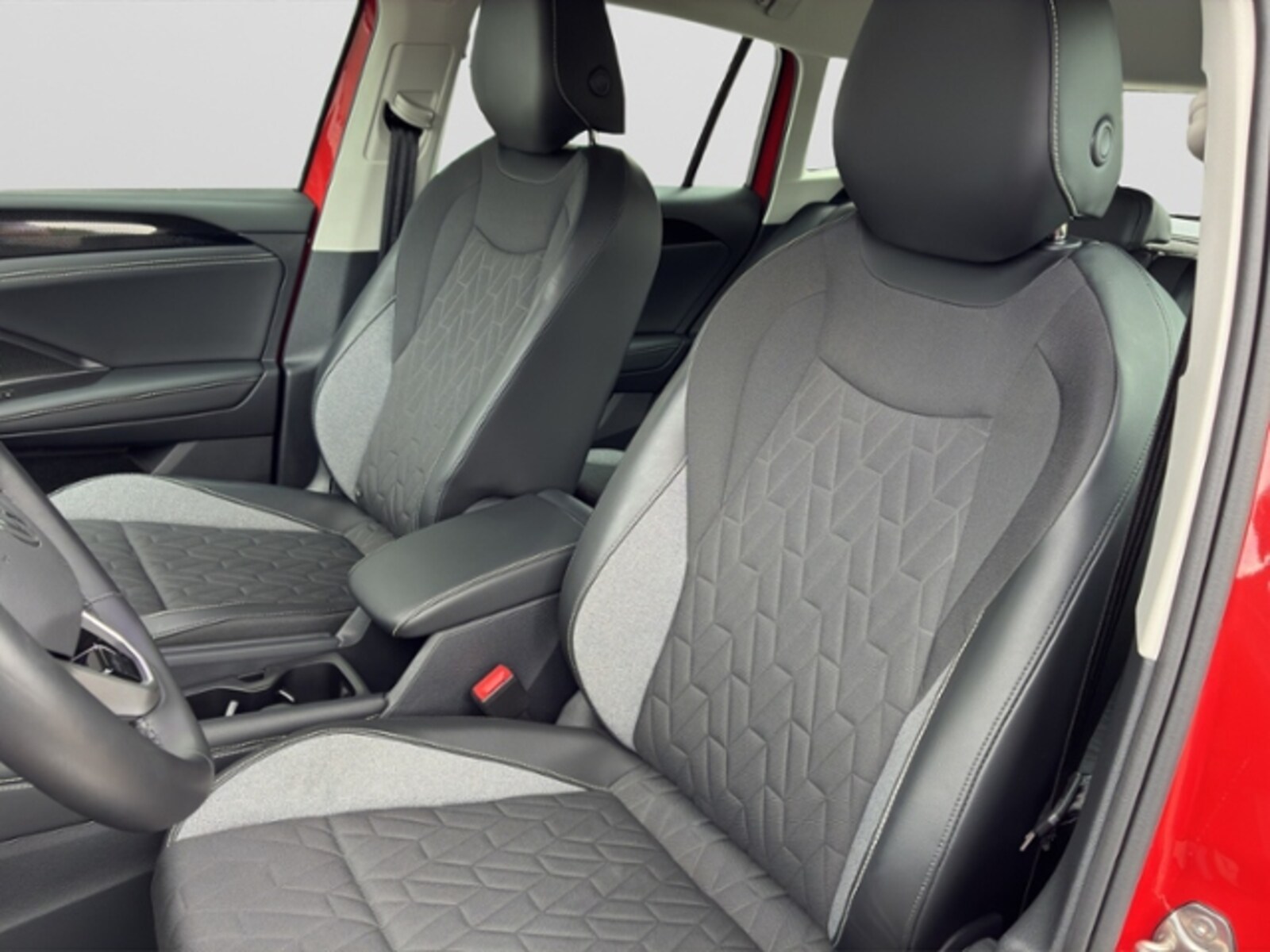 Volkswagen Tiguan – Bild 8