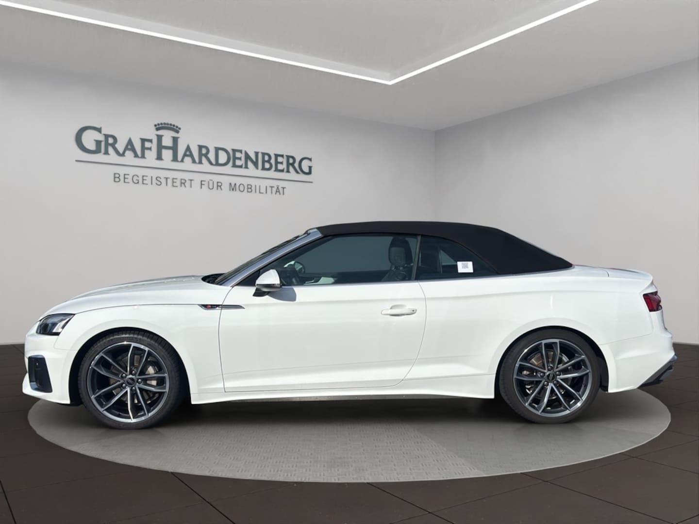 Bild über Audi A5 Cabriolet S line 40 TFSI quattro S tronic - für weitere Informationen kontaktieren Sie den Audi Partner