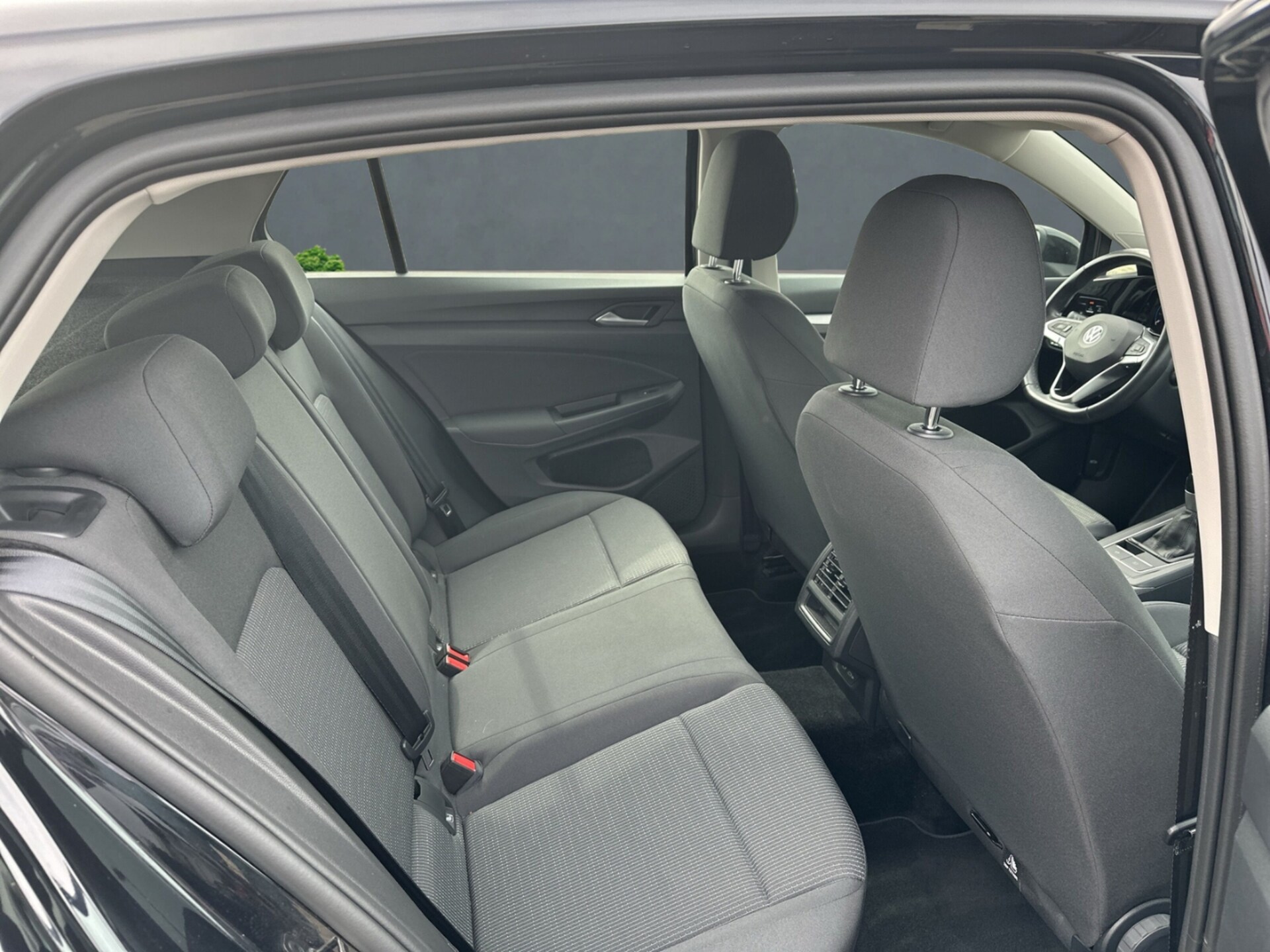 Volkswagen Golf Basis-Modell