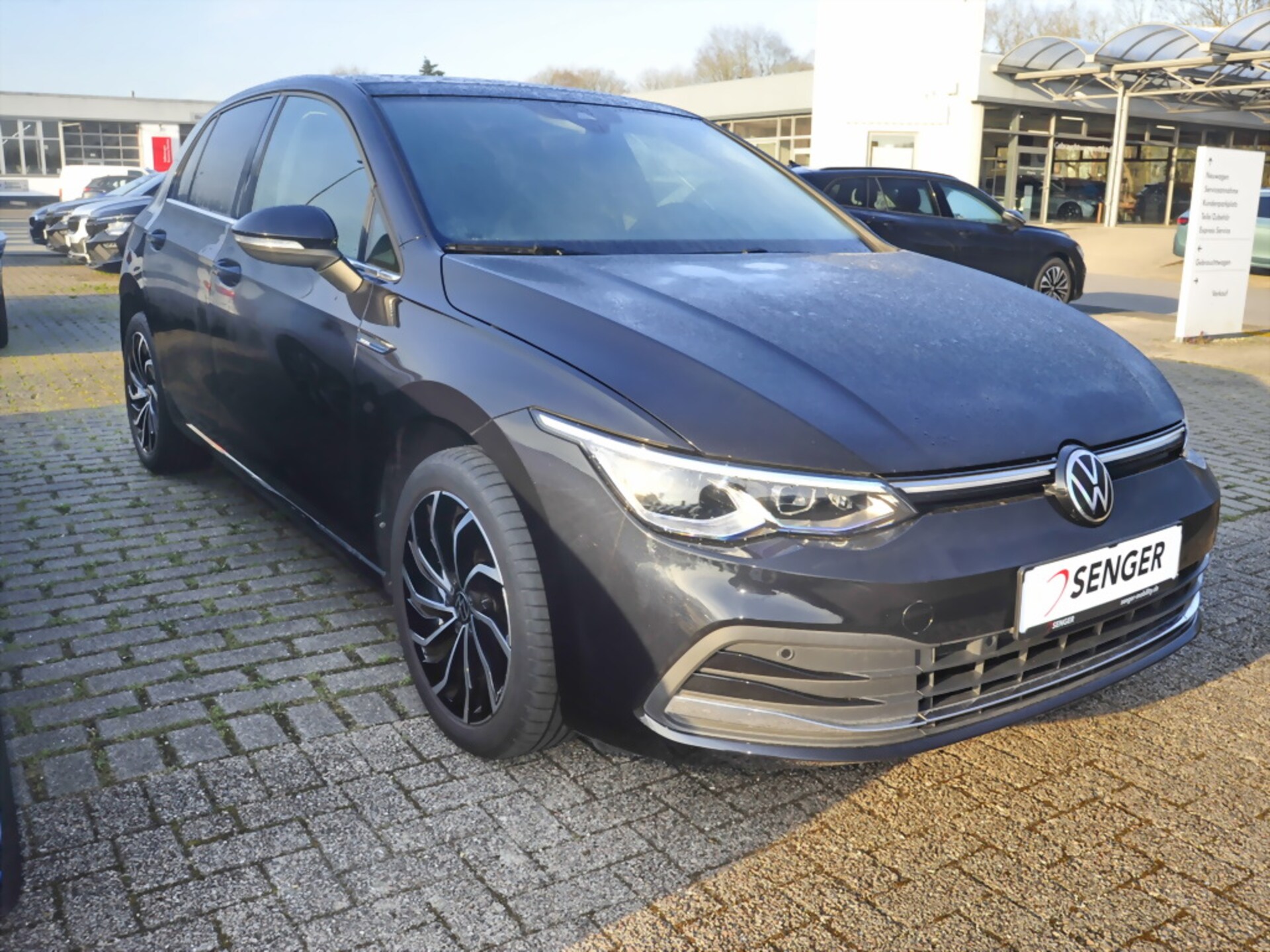 Volkswagen Golf Style
