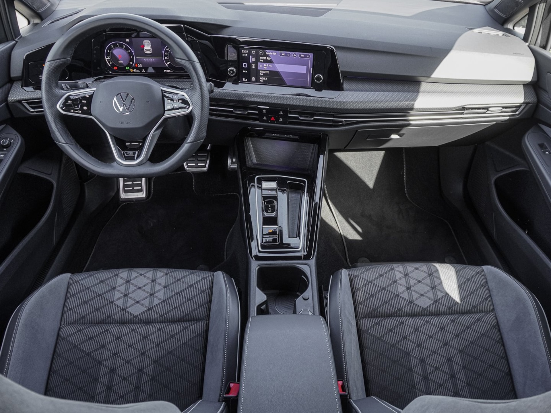 Volkswagen Golf R-Line