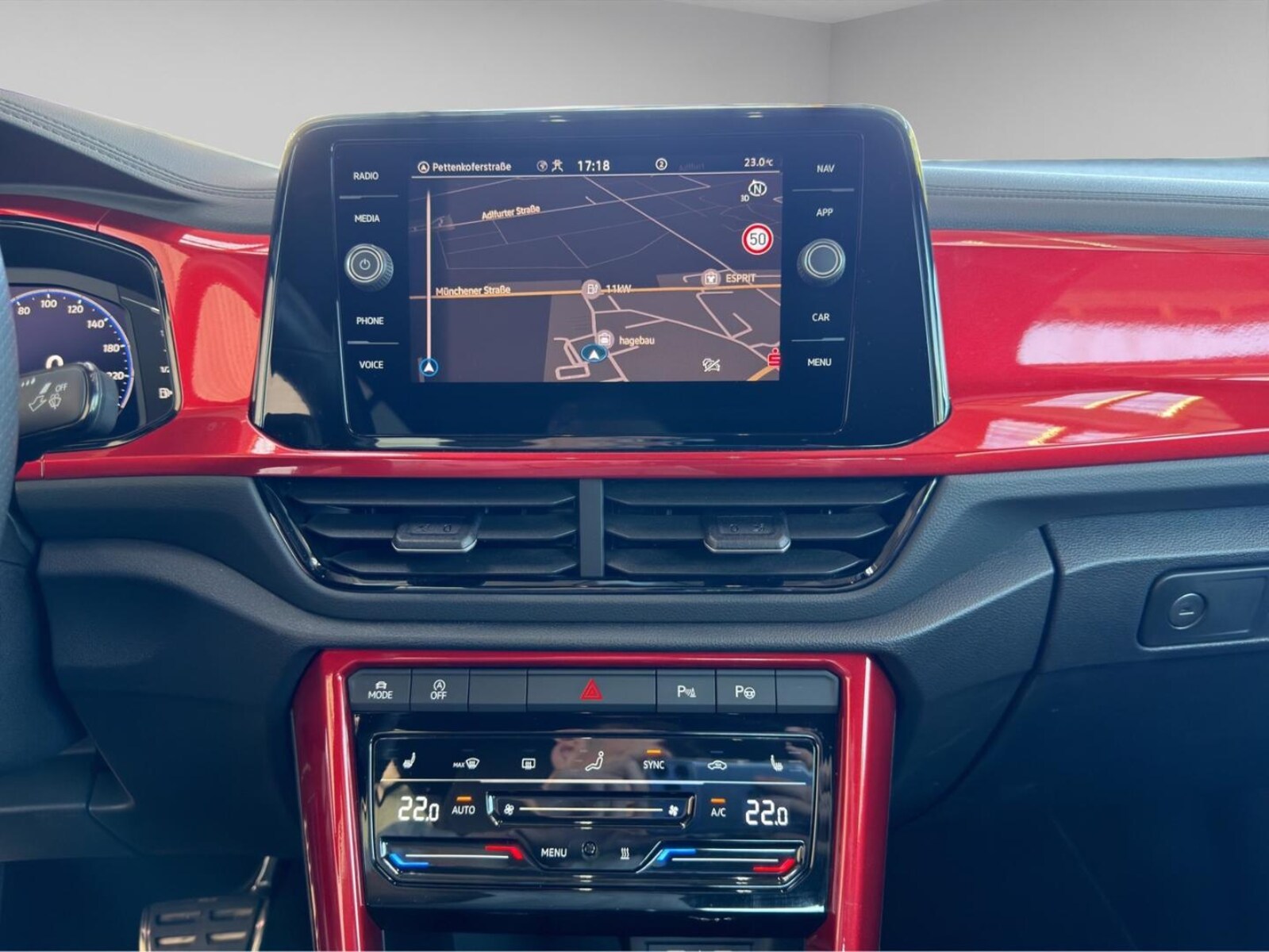 Volkswagen T-Roc Cabriolet – Bild 16