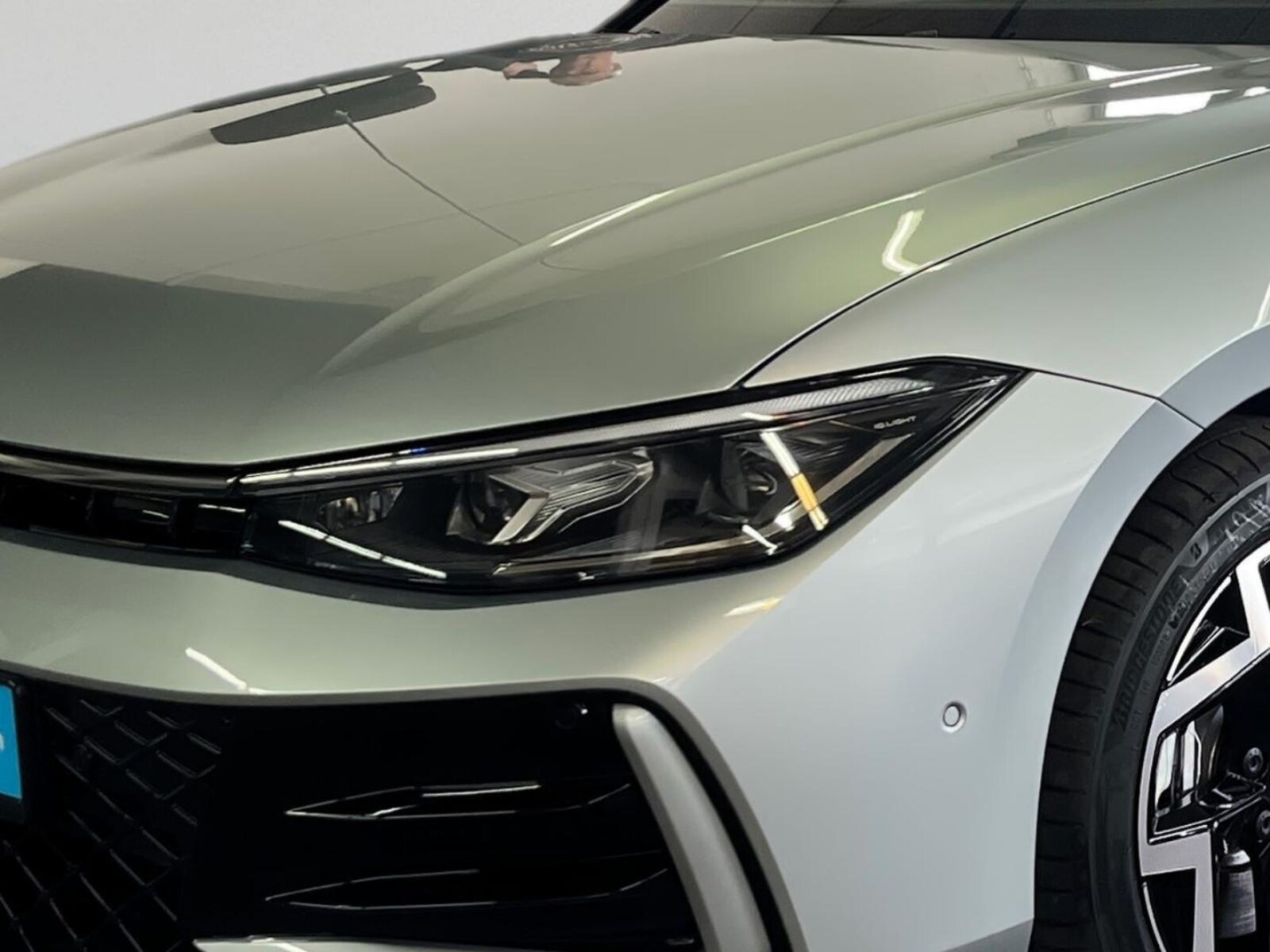 Volkswagen Passat – Bild 9