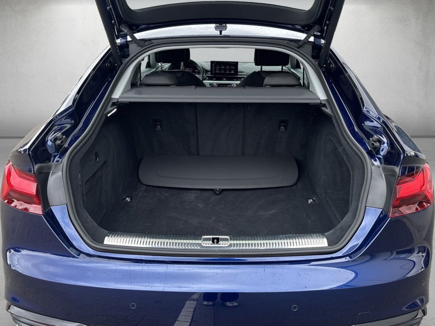 Bild über Audi A5 Sportback S line business 45 TFSI quattro S tronic - für weitere Informationen kontaktieren Sie den Audi Partner