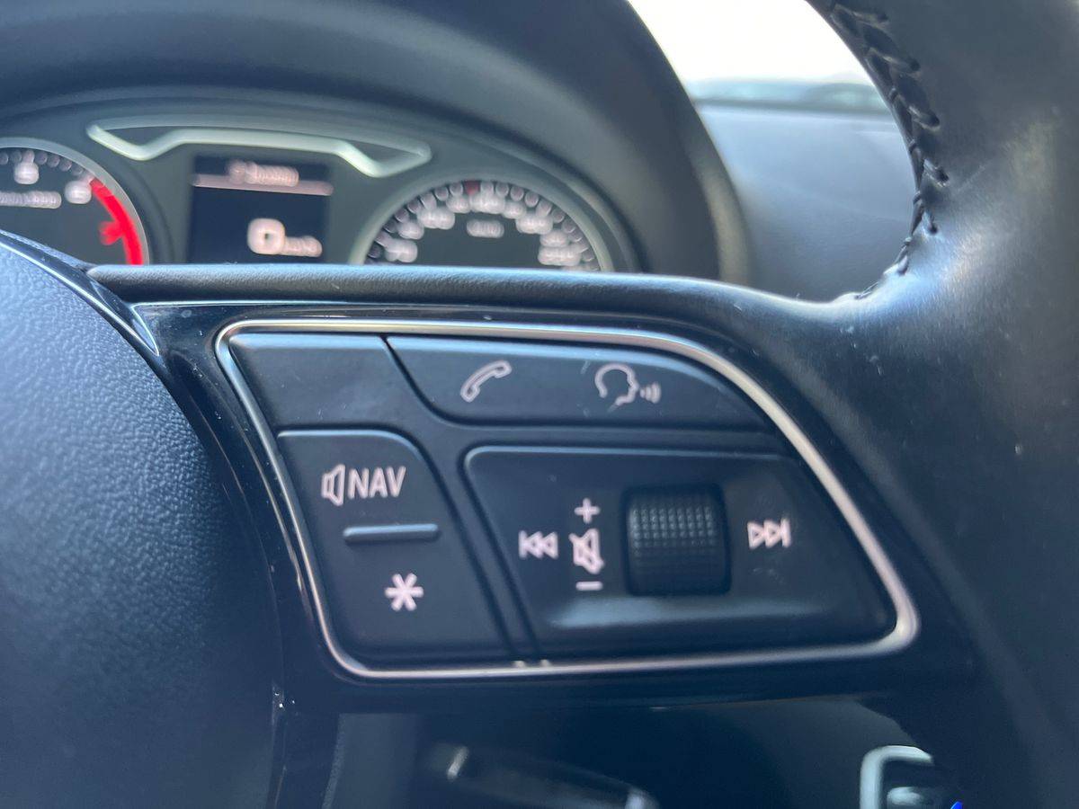 Image about Audi A3 Sportback Design 40 TFSI quattro 140 kW (190 ch) S tronic