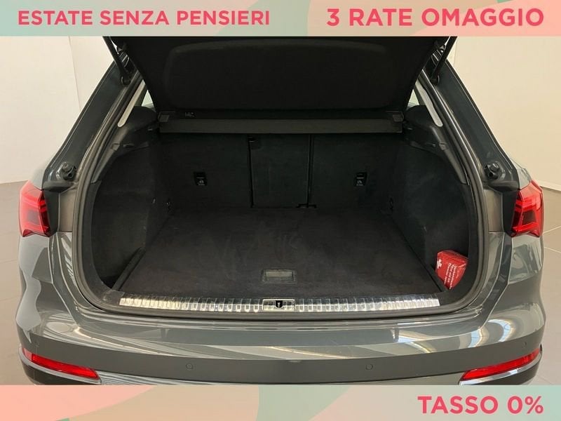 Image about Audi Q3 Business Advanced 40 TDI quattro 140 kW (190 PS) S tronic