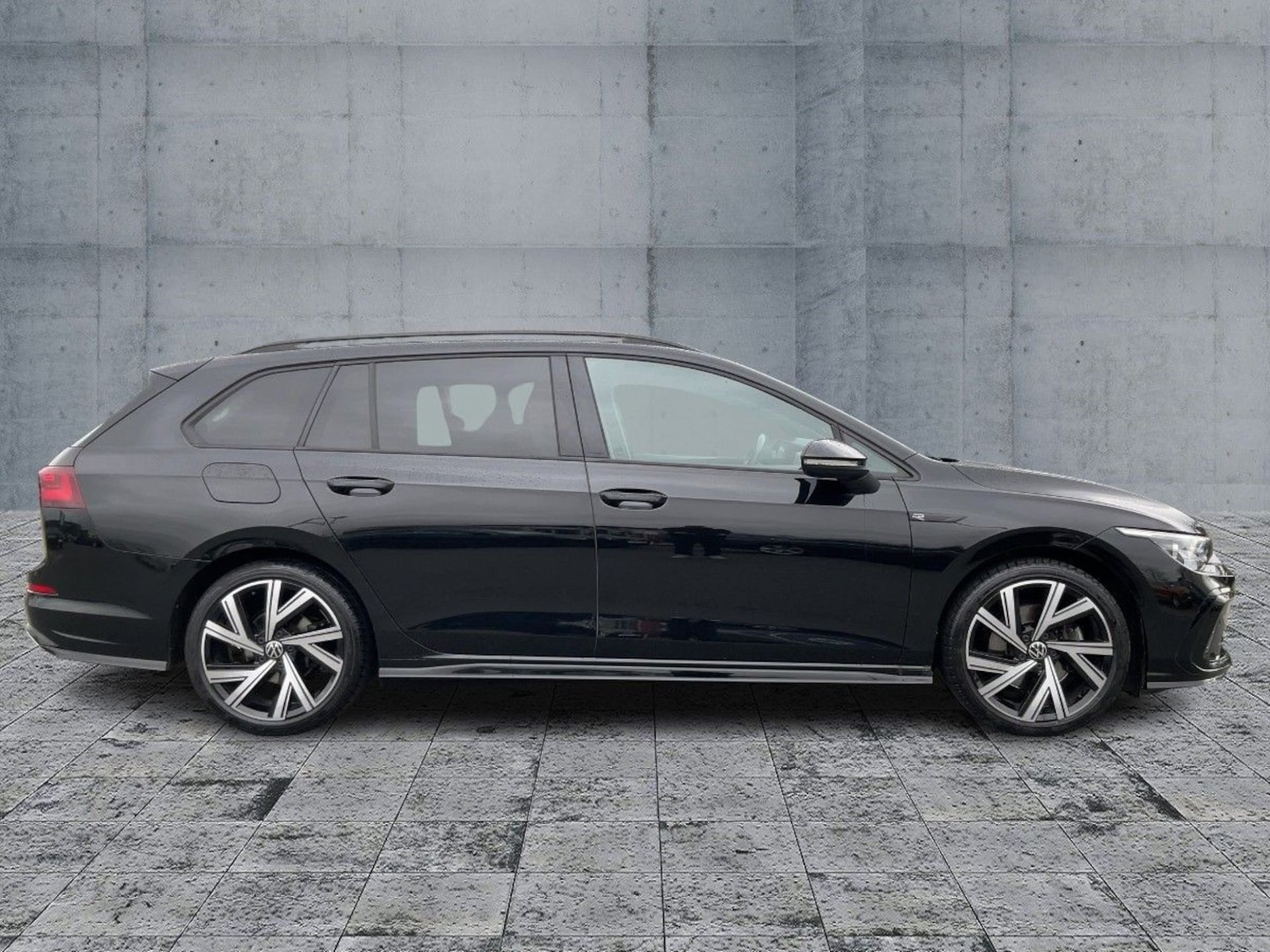 Volkswagen Golf Variant R-Line