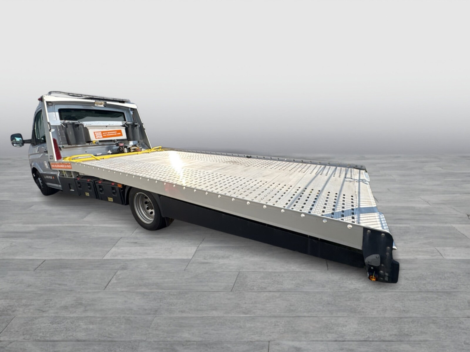 Volkswagen Crafter Einzelkabine langer Radstand – Bild 3