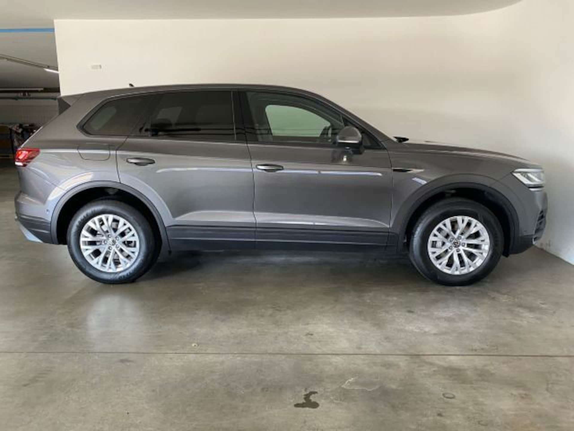 Volkswagen Touareg Basis-Modell