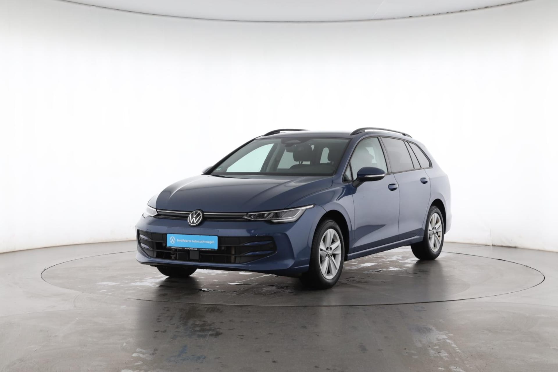 Volkswagen Golf Variant Life