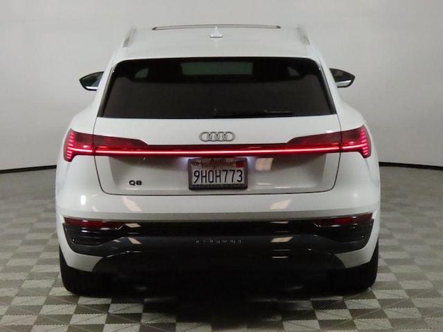 2024 Audi Q8 e-tron
