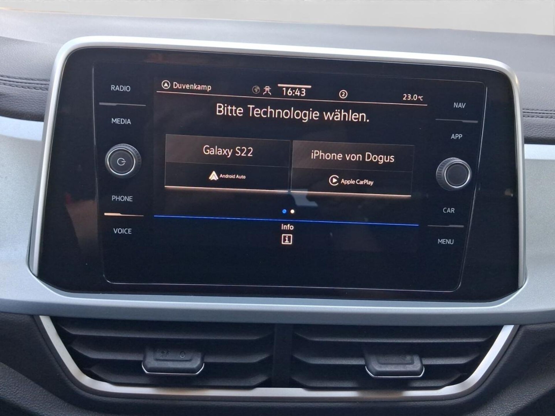 Volkswagen T-Roc Goal