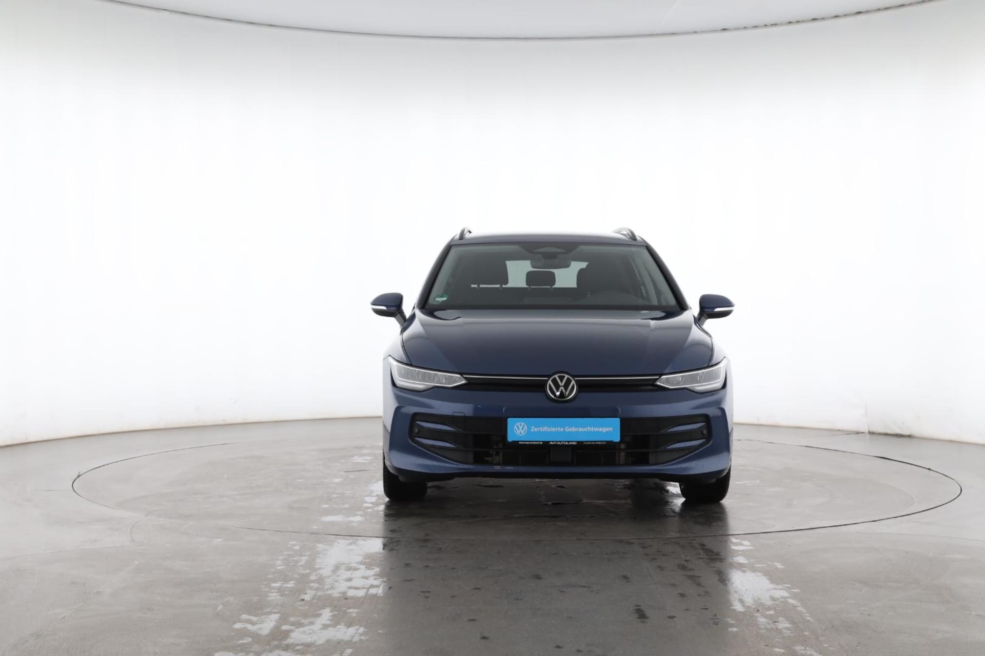 Volkswagen Golf Variant Life