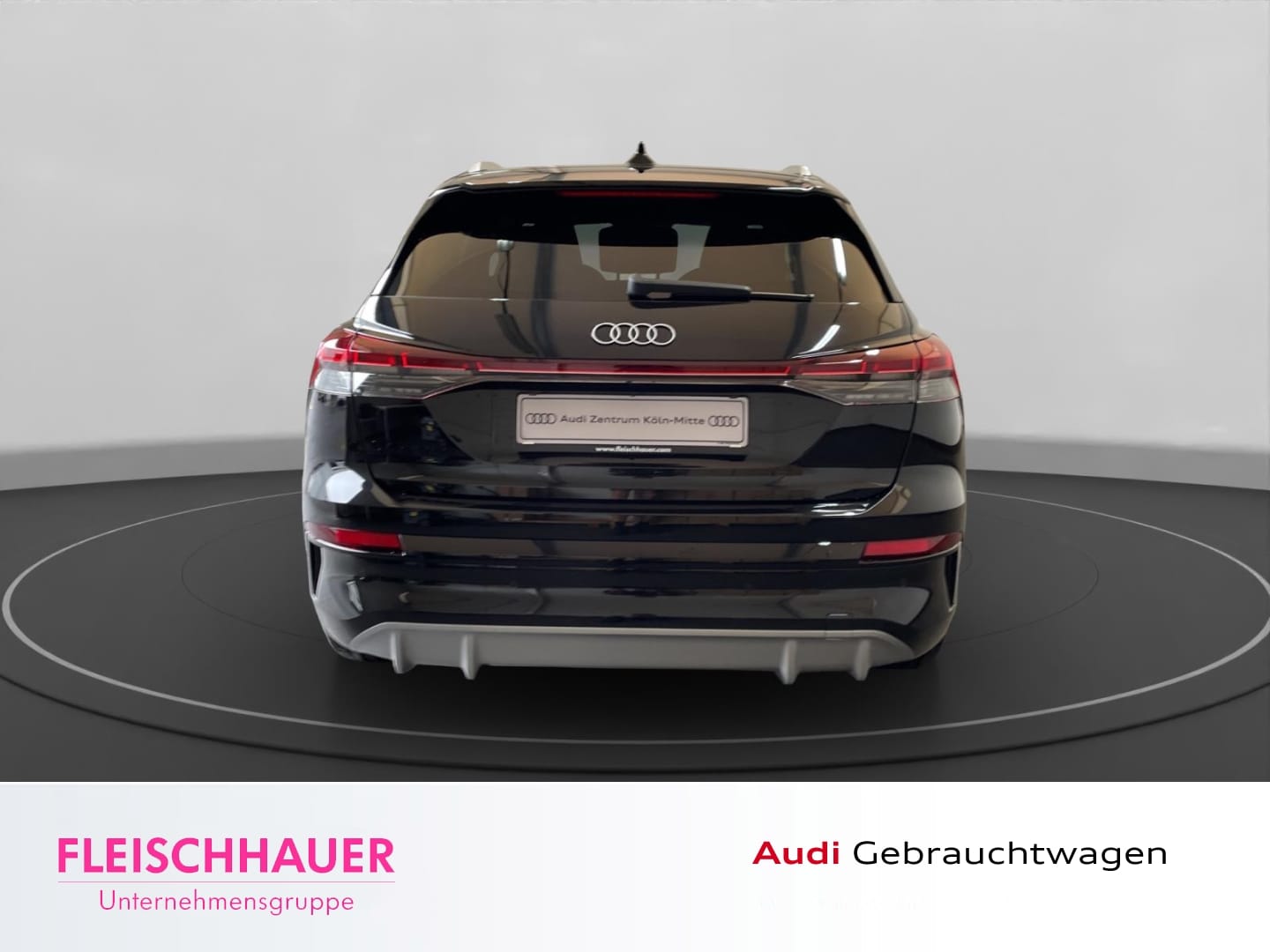 Bild über Audi Q4 SUV e-tron e-tron performance 210 kW - für weitere Informationen kontaktieren Sie den Audi Partner