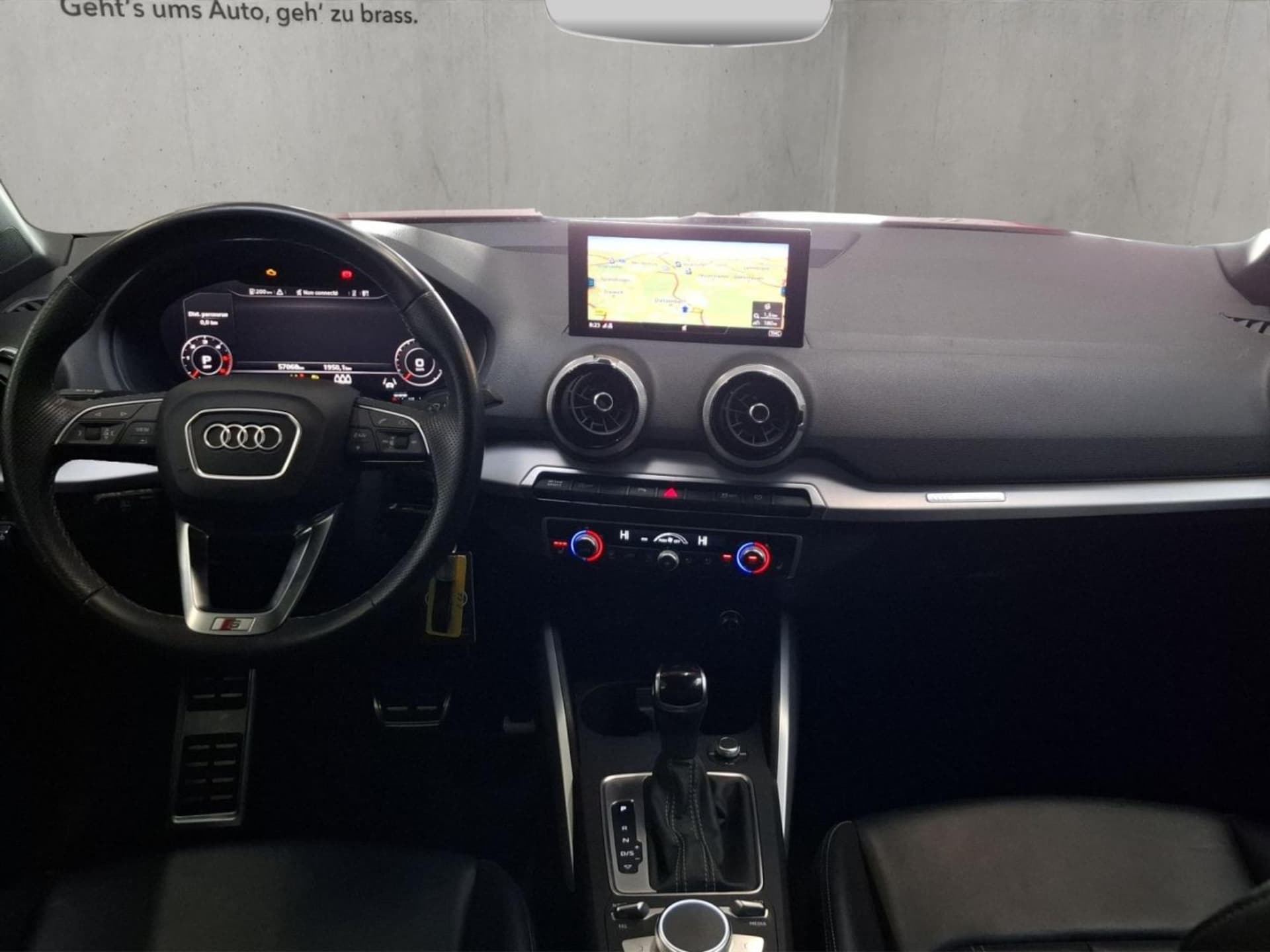Audi Q2 S line