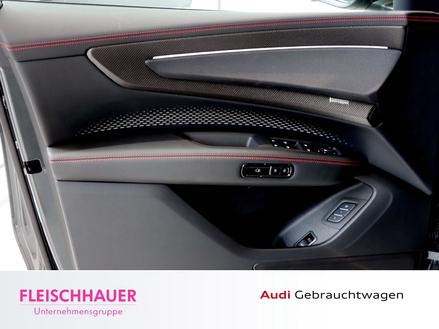 Bild über Audi Q7 SUV TDI quattro 220 kW tiptronic - für weitere Informationen kontaktieren Sie den Audi Partner