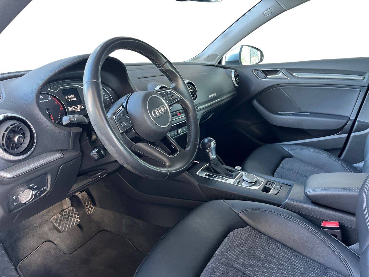 Image about Audi A3 Sportback Design 40 TFSI quattro 140 kW (190 ch) S tronic