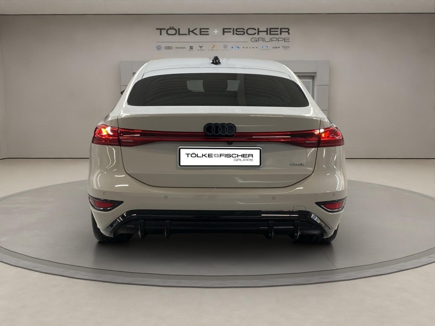 Bild über Audi A6 Sportback e-tron S line business e-tron quattro 315 kW - für weitere Informationen kontaktieren Sie den Audi Partner