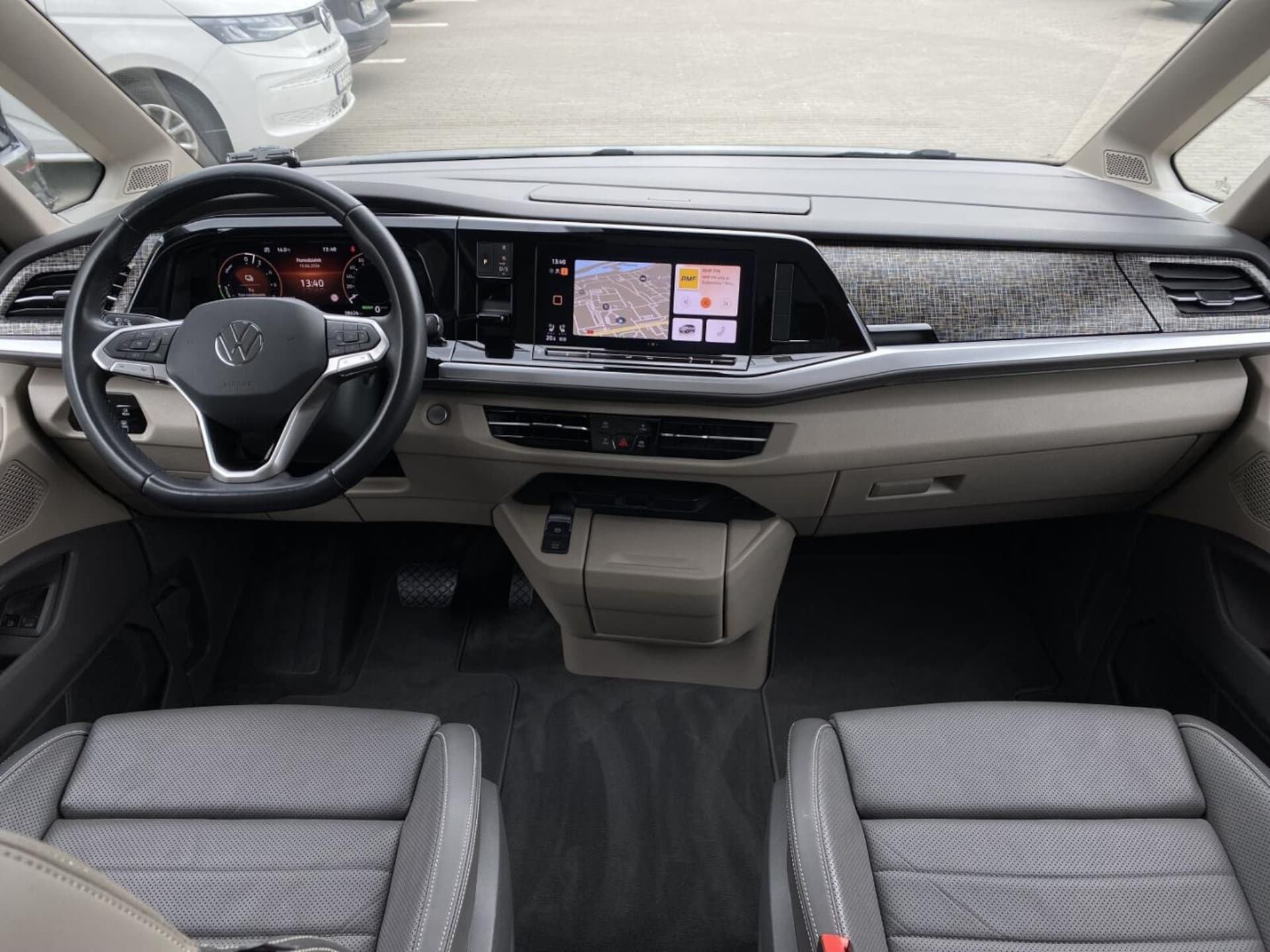 Volkswagen Multivan Life