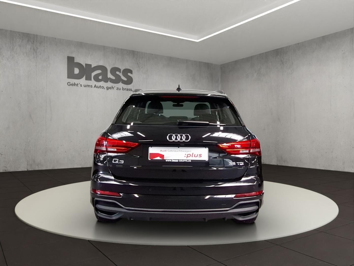 Bild über Audi Q3 S line 35 TDI S tronic - für weitere Informationen kontaktieren Sie den Audi Partner