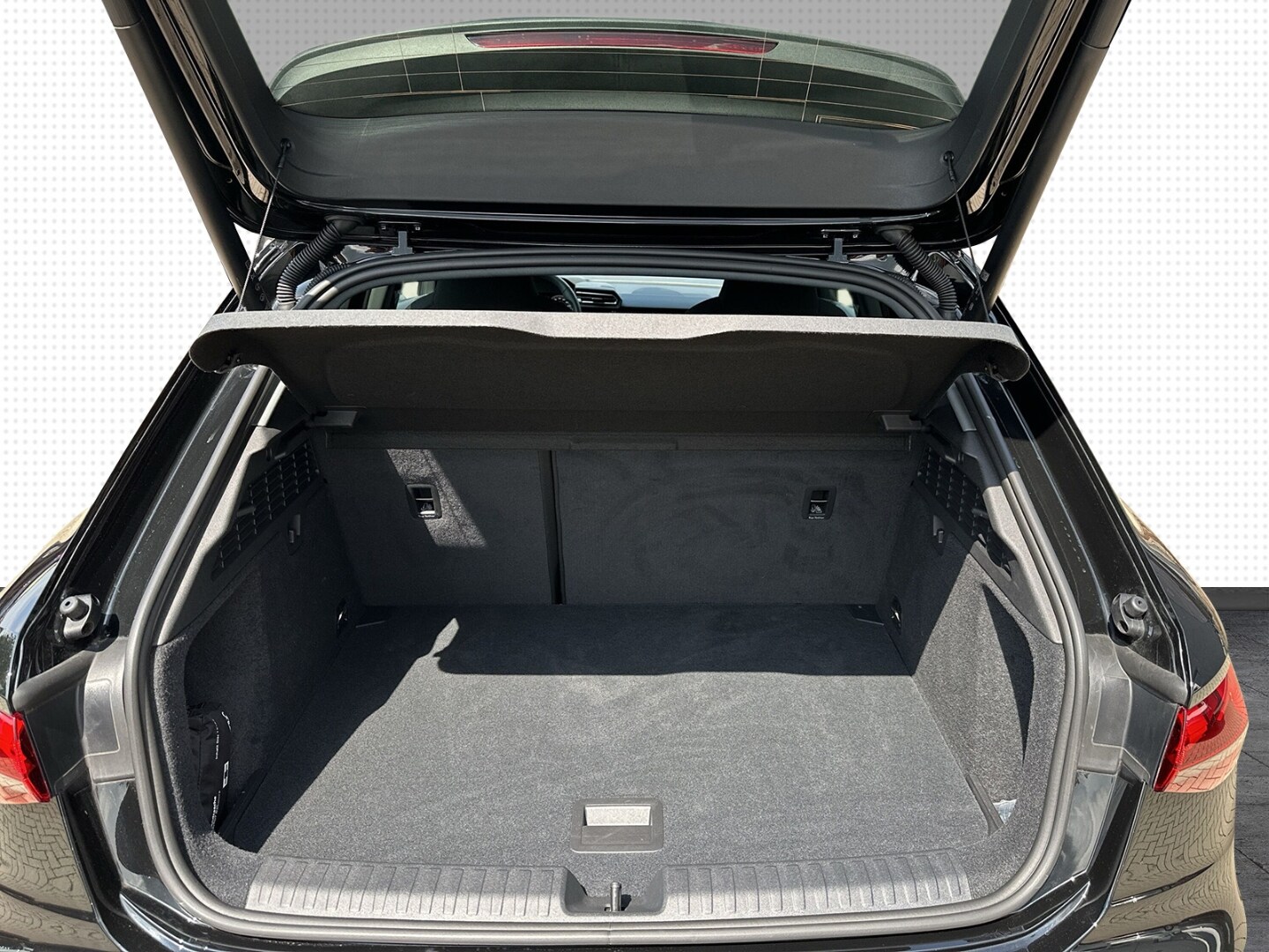 Image about Audi A3 Sportback advanced 30 TFSI Schaltgetriebe
