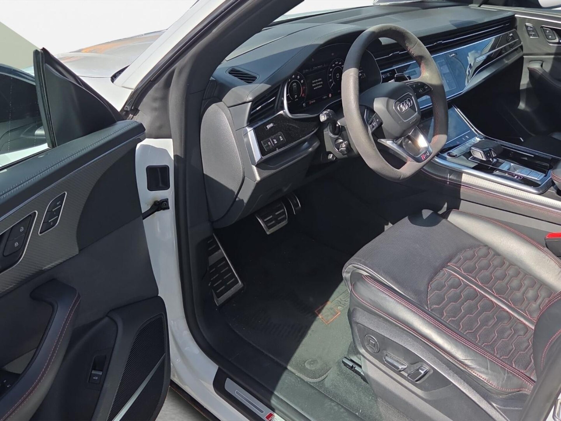 Audi RS Q8 SUV