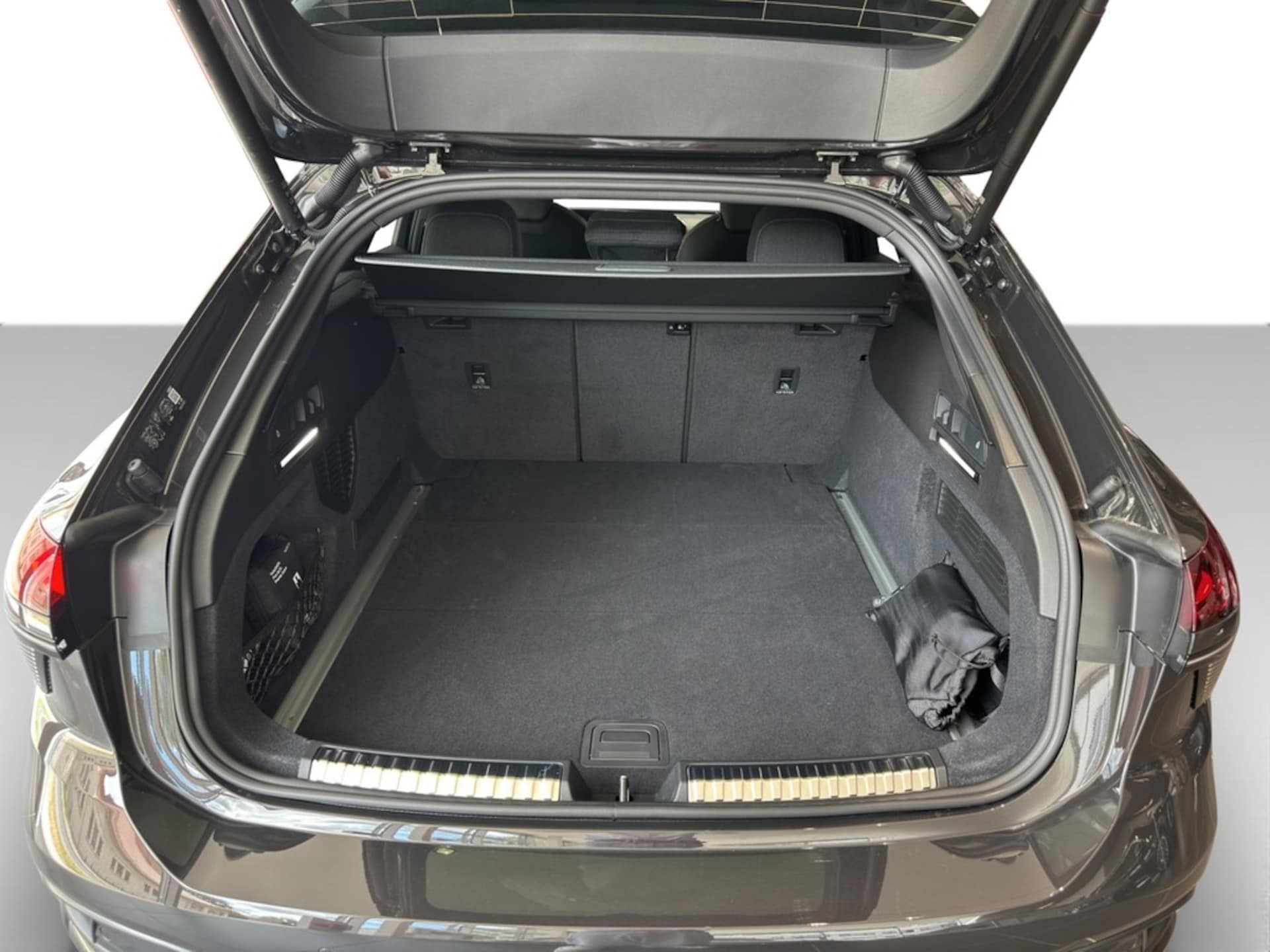 Audi A6 Avant edition one