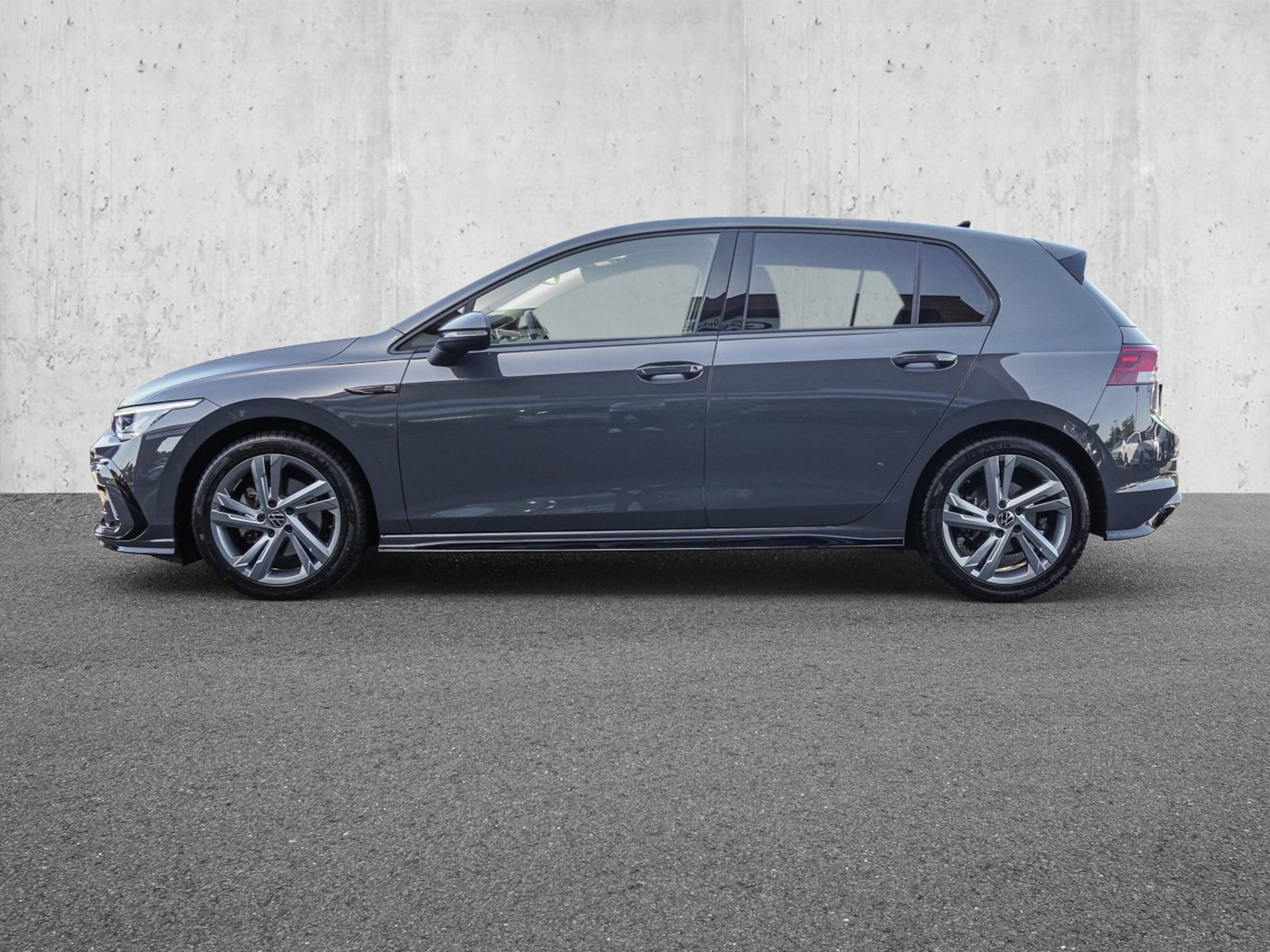 Volkswagen Golf R-Line